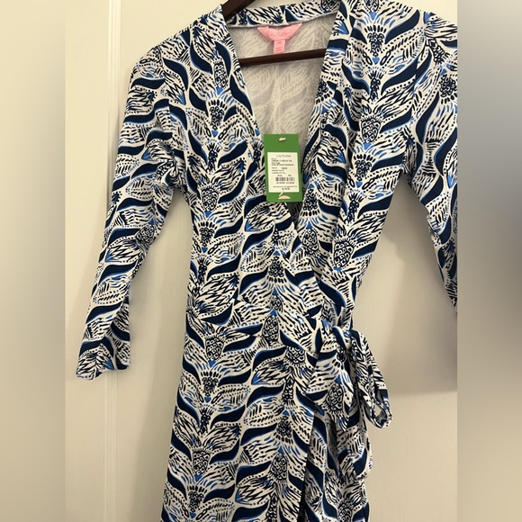 Lily Pulitzer Karlie Wrap Romper - Picture 3 of 7